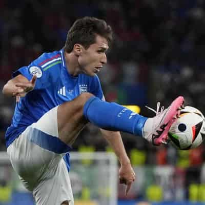 Liverpool land Juventus forward Chiesa