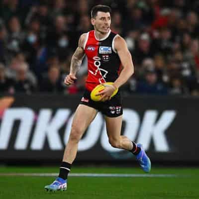 Free agent Saints back Josh Battle off to join Hawthorn