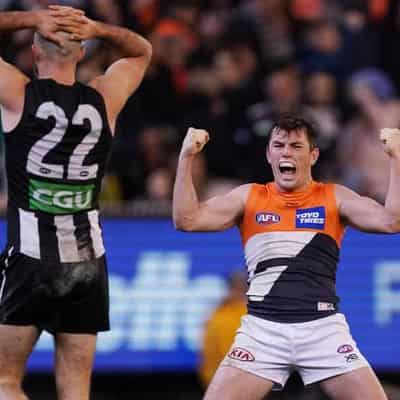 Giants shrug off AFL derby record ahead of finals clash