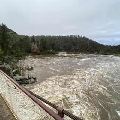 Tassie floods as wild weather slams nation's southeast