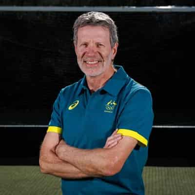 Kookaburras coach Colin Batch steps down