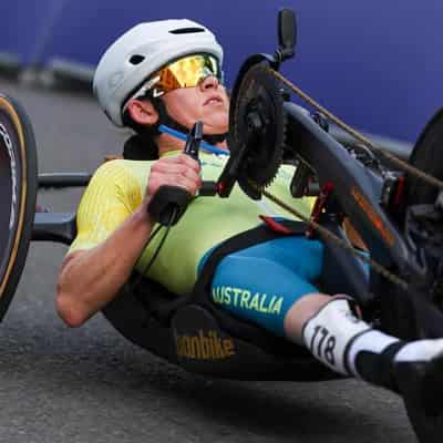 More golden glory as Parker wins para-cycling road race