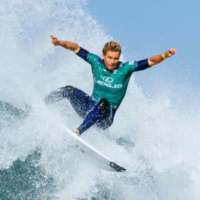 Australian surfers eliminated as world titles decided