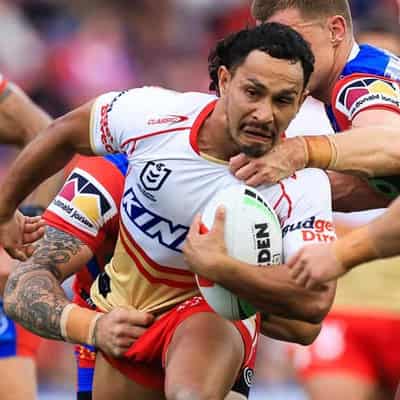 Bennett blasts bunker as Dolphins' finals hopes dashed