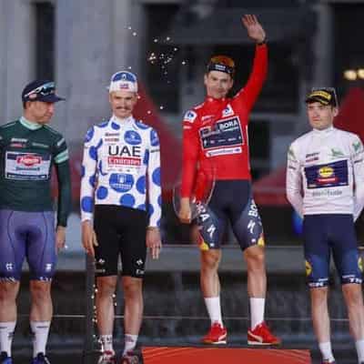 Australian cycling trio make history in Vuelta