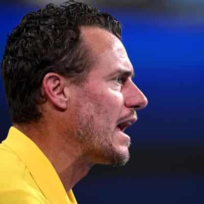 Hewitt's Aussies make Davis Cup finals on their day off