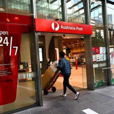Friends fined for dodgy Australian of the Year bets