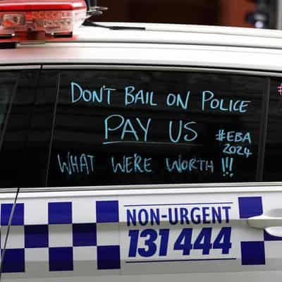 Vic treasurer's plea to police amid industrial action