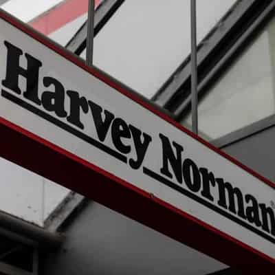 Scammers target Australians with fake Harvey Norman laptop giveaway