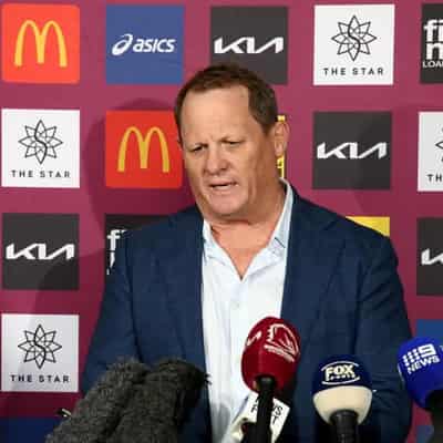 Broncos to 'move quickly' for Walters' successor