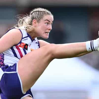 Dockers rally against Cats for fourth-straight AFLW win