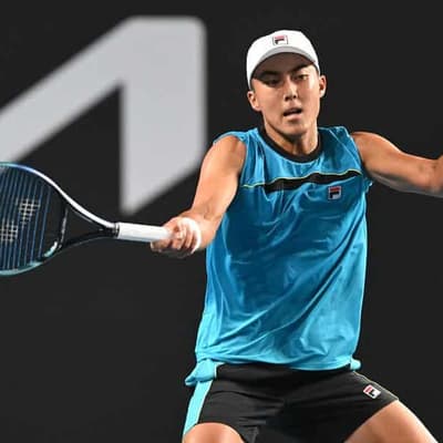 Horror first day for Aussie men at Shanghai Masters