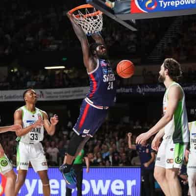 36ers snap NBL drought, extend Phoenix's woes