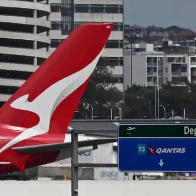 Qantas fined for selling seats on cancelled flights