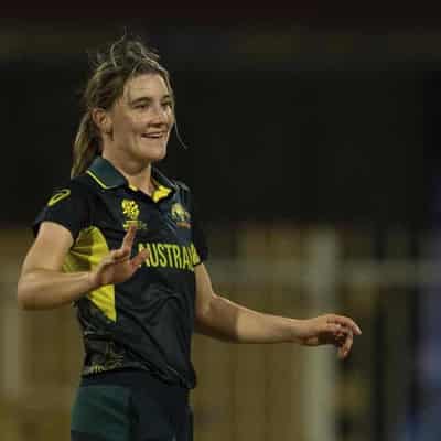 Aussies out to speed away as T20 World Cup semis loom