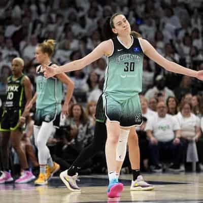 Liberty win WNBA thriller as Aussie star suffers injury