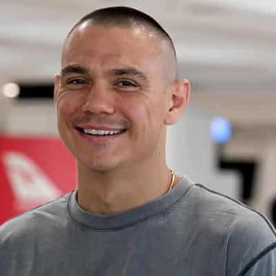 Tszyu vows to silence mouthy Murtazaliev and take title