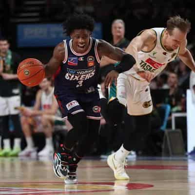 Slow-starting 36ers bounce back to beat JackJumpers