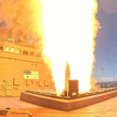 Australia lands $7b deal for missile and air defence