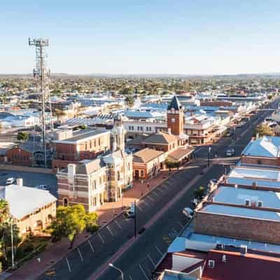 Inquiry coming after outback failures leave 20k in dark