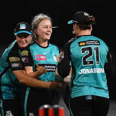 Heat spinner Parsons leads historic win over Renegades