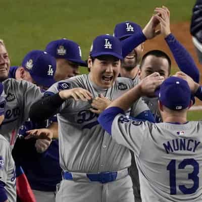 Dodgers clinch World Series following Yankees meltdown