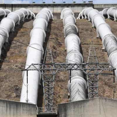 'Con job': government flushes hydro energy project