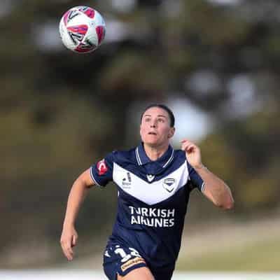 Victory's Gielnik chasing derby win, Matildas recall