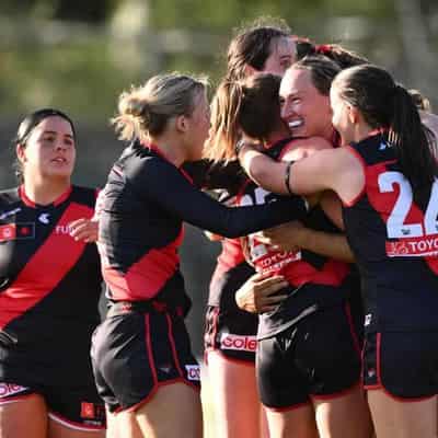 AFLW Bombers want to make their own finals history