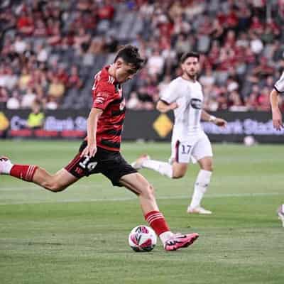 Milanovic hat-trick powers Wanderers to win over Jets