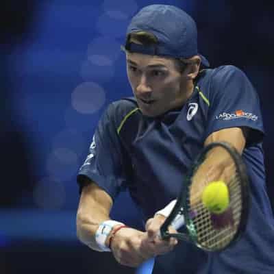 De Minaur blown away, Sinner wins again at ATP Finals