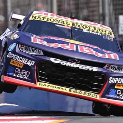 Bizarre triple crash cuts Supercars qualifying short