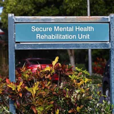 Half of mental health specialists quit 'broken' system