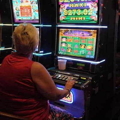 Shelving of poker machine reforms 'sickening'