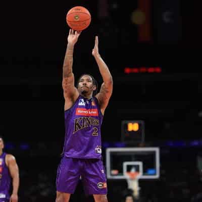 Adams, Oliver lift Kings over Taipans in NBL