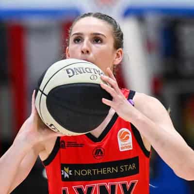 Lynx set up huge WNBL clash with unbeaten Spirit