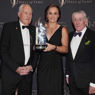 Tennis great Australian Neale Fraser dies, aged 91