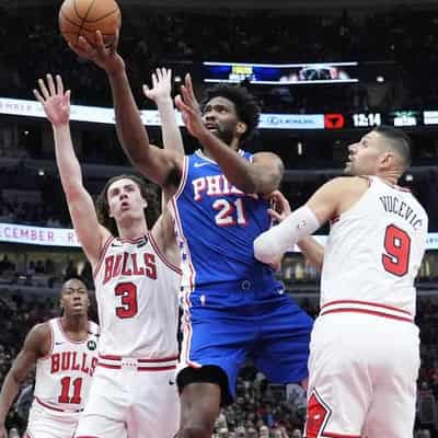 Embiid returns with a bang to trump Giddey's Bulls