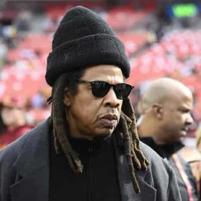 Rapper Jay-Z trades barbs with lawyer over rape claim