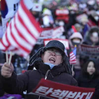 S.Korea's Yoon defies arrest after hours-long stand-off