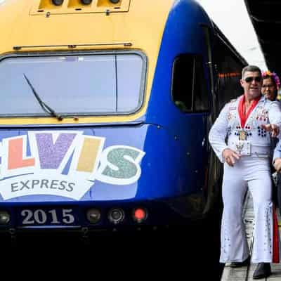 Kiwi King and Scottish swooner dazzle on Elvis Express