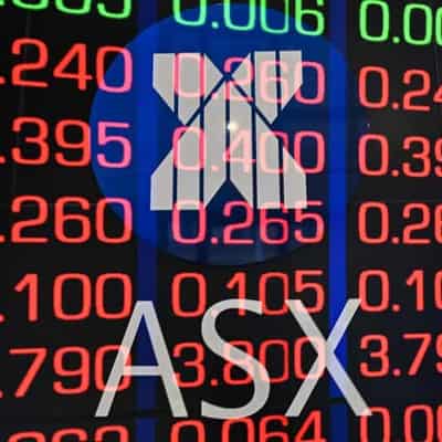 Australian shares suffer first collective loss of 2025