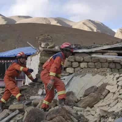 Search widens for Tibet earthquake survivors