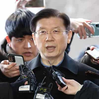 Yoon's security chief quits, warns against 'bloodshed'