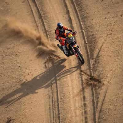 Sanders follows Price tracks with fifth Dakar stage win