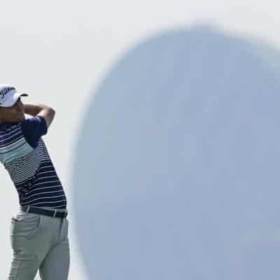 'Reinvented' Scrivener leads Aussie challenge in Dubai