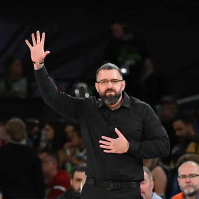 Coach rips into Taipans after NBL demolition