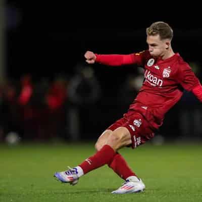 Reds brace for top-two ALM clash against Auckland