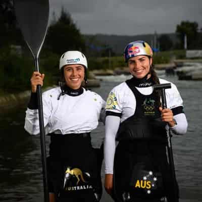 Fox sisters back to work after basking in Olympic glow