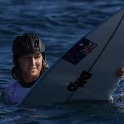 Ninth surfing title could lure Gilmore back: Picklum